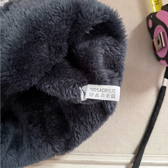 Couthie UK Red Basket Weave Hat with Fleece lining NWT - Picture 6 of 7